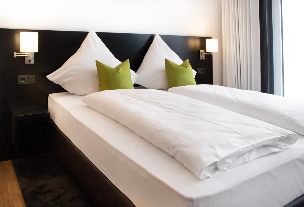 Tu Hotel By Wmm Hotels Tuningen Luaran gambar